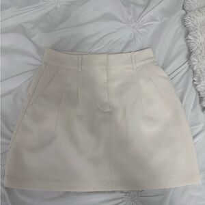 Aritzia Effortless Skirt in White Cream